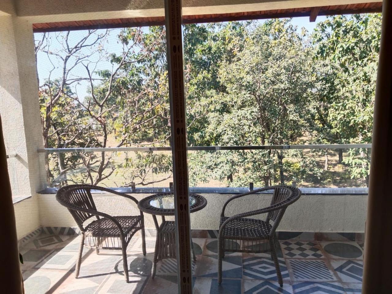 Palash The Jungle Resort Gondia Exterior foto